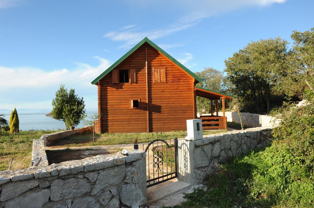 Arbnes Holiday Home Skadar Lake חדר תמונה